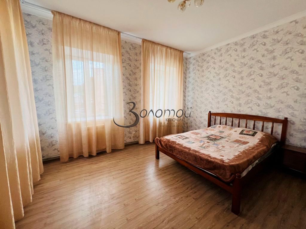 Продажа 2-комнатной квартиры, Кисловодск, Солнечный пер,  18