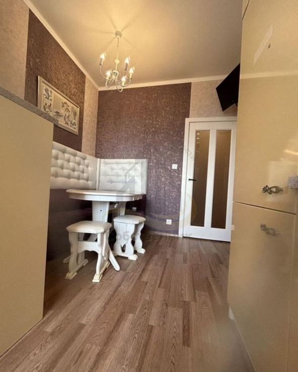 Аренда 3-комнатной квартиры, Старый Оскол, Жукова мкр,  18