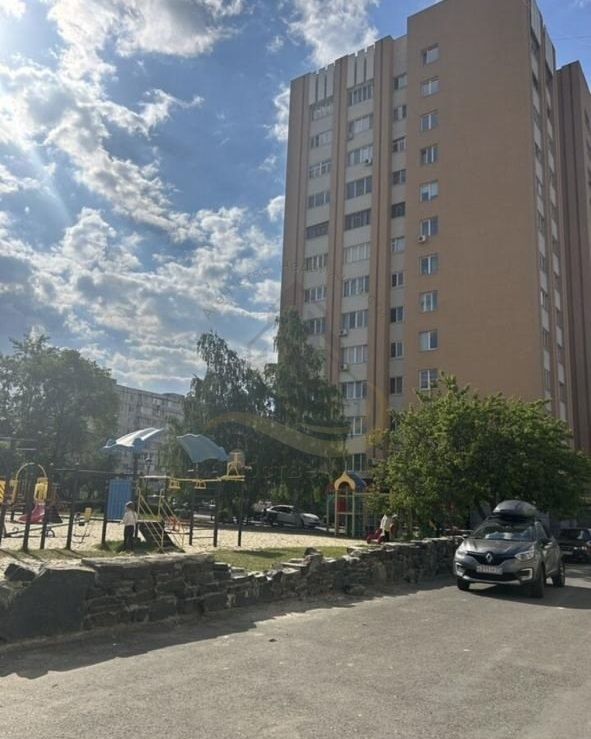 Аренда 3-комнатной квартиры, Старый Оскол, Жукова мкр,  18