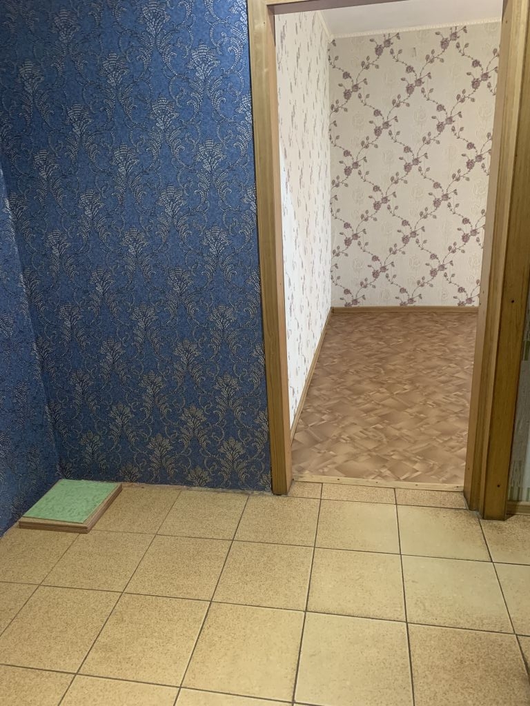 Продажа 3-комнатной квартиры, Ново-Талицы, Школьная Улица,  6