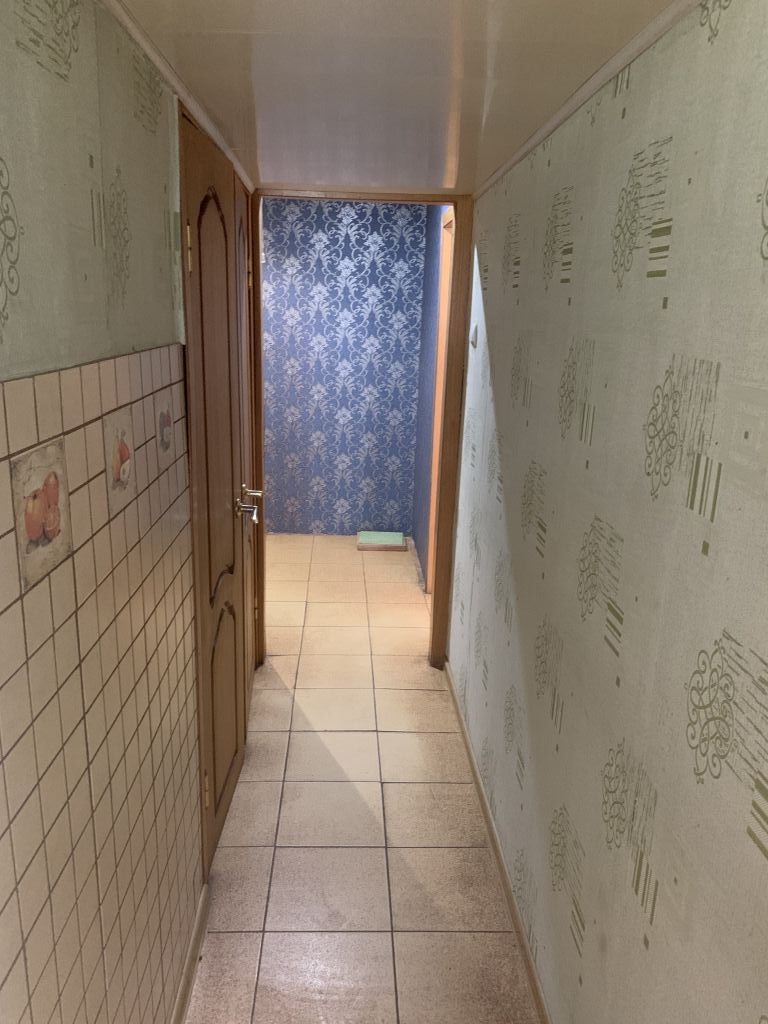 Продажа 3-комнатной квартиры, Ново-Талицы, Школьная Улица,  6