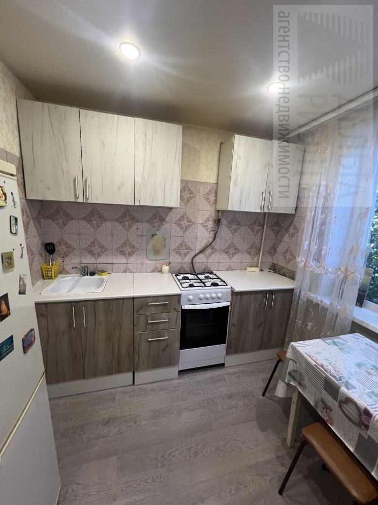 Продажа 1-комнатной квартиры, Ново-Талицы, Садовая Улица,  9