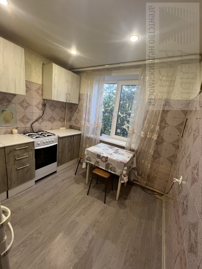 Продажа 1-комнатной квартиры, Ново-Талицы, Садовая Улица,  9