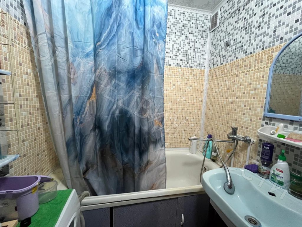 Продажа 3-комнатной квартиры, Балашов, Калинина ул,  52