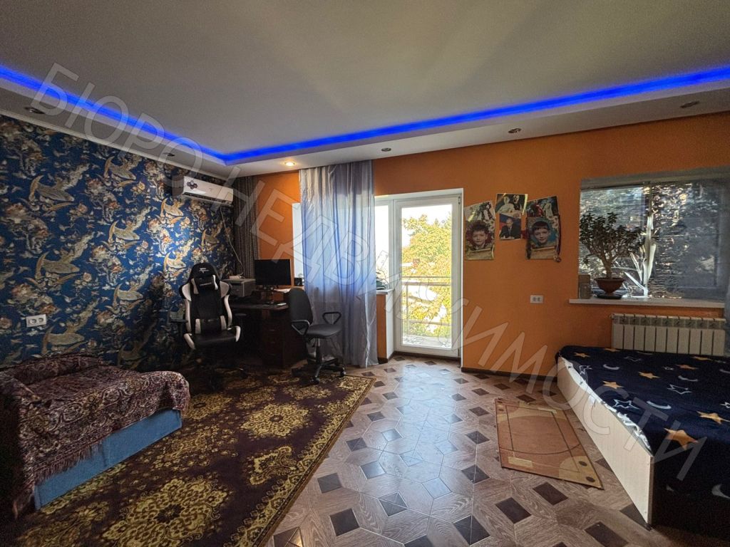 Продажа дома, 139м <sup>2</sup>, 10 сот., Балашов, Луначарского ул,  45