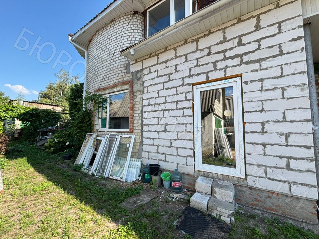 Продажа дома, 139м <sup>2</sup>, 10 сот., Балашов, Луначарского ул,  45