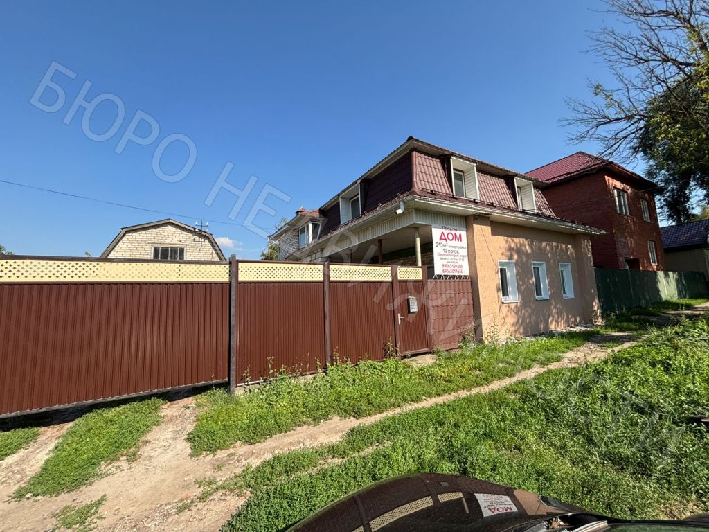 Продажа дома, 139м <sup>2</sup>, 10 сот., Балашов, Луначарского ул,  45