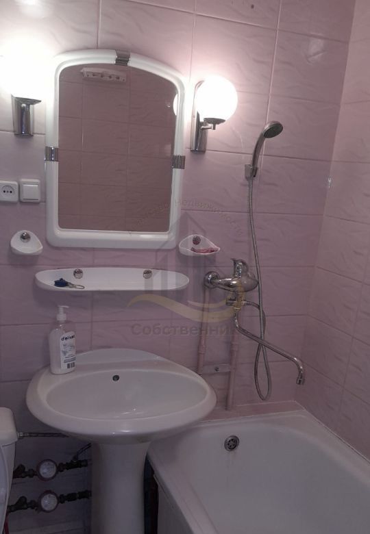 Аренда 2-комнатной квартиры, Губкин, Космонавтов ул,  2