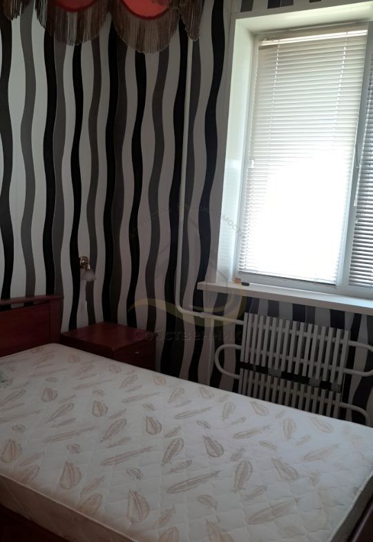 Аренда 2-комнатной квартиры, Губкин, Космонавтов ул,  2