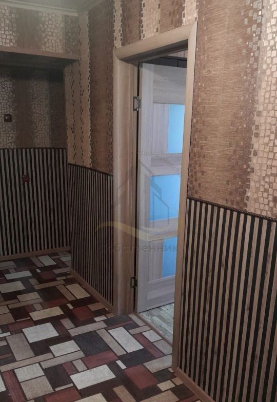 Аренда 2-комнатной квартиры, Губкин, Космонавтов ул,  2