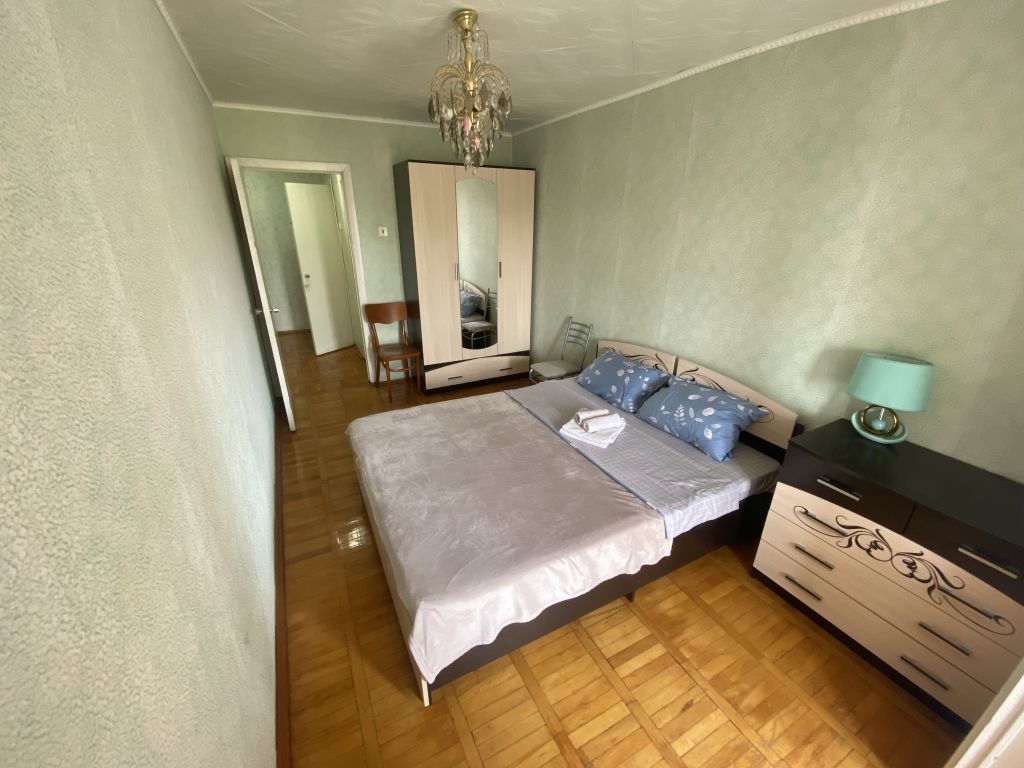 Продажа 2-комнатной квартиры, Ессентуки, Вокзальная ул,  27а