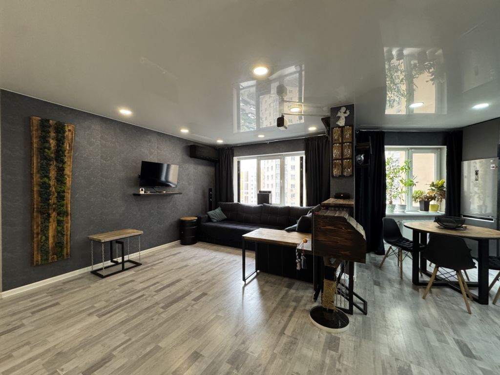 Продажа 3-комнатной квартиры, Саратов, Лунная ул,  30А