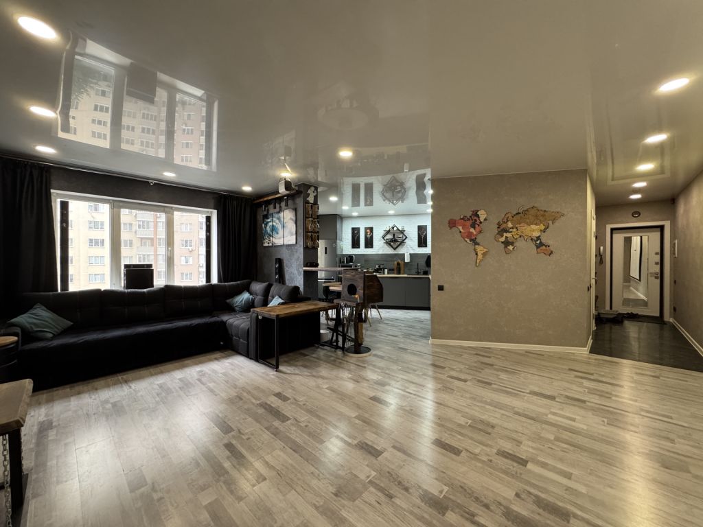 Продажа 3-комнатной квартиры, Саратов, Лунная ул,  30А