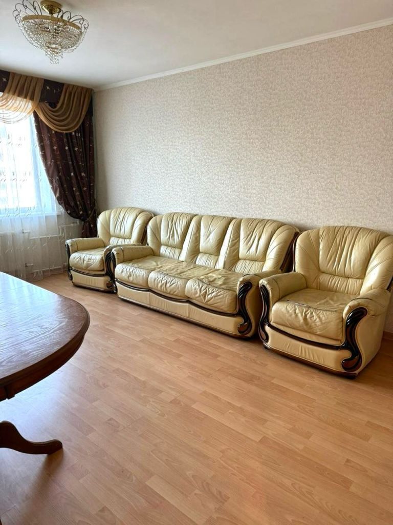 Продажа 3-комнатной квартиры, Тверь, Королева ул,  24