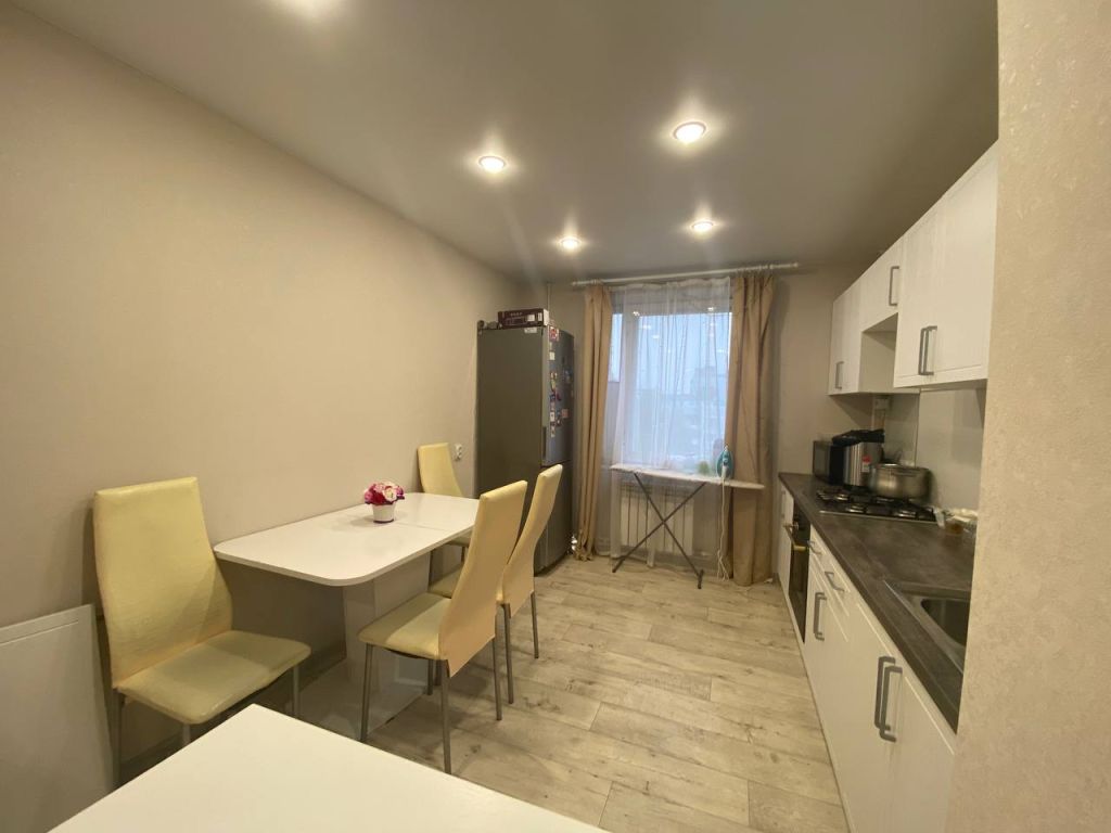 Продажа 3-комнатной квартиры, Кострома, Шагова ул,  150б