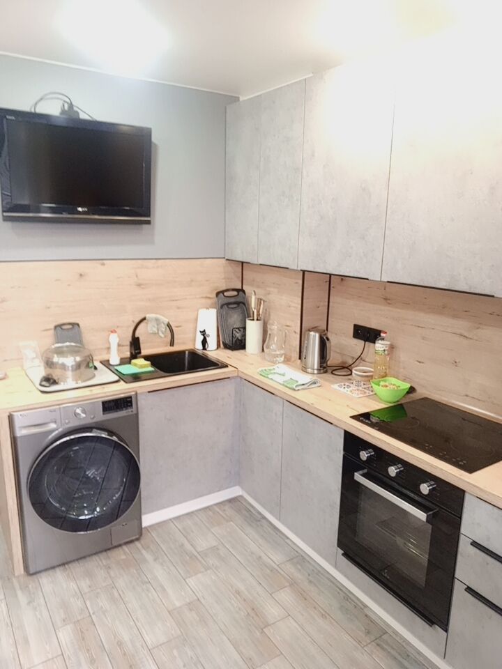 Продажа 3-комнатной квартиры, Новомосковск, Рудничная ул,  27