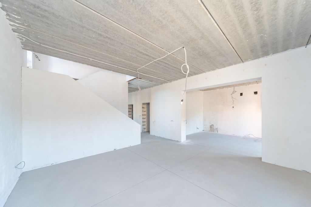 Продажа дома, 250м <sup>2</sup>, 5 сот., Алешково, Хвойная