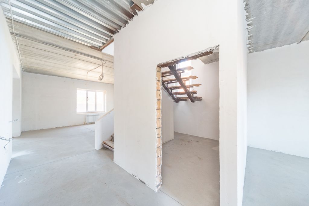 Продажа дома, 250м <sup>2</sup>, 5 сот., Алешково, Хвойная