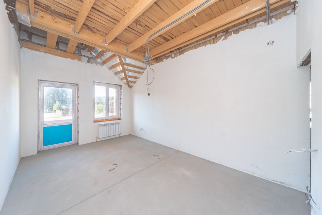 Продажа дома, 250м <sup>2</sup>, 5 сот., Алешково, Хвойная