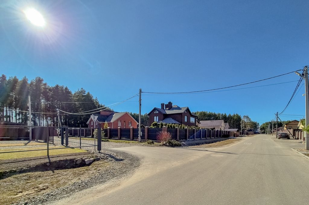 Продажа дома, 250м <sup>2</sup>, 5 сот., Алешково, Хвойная