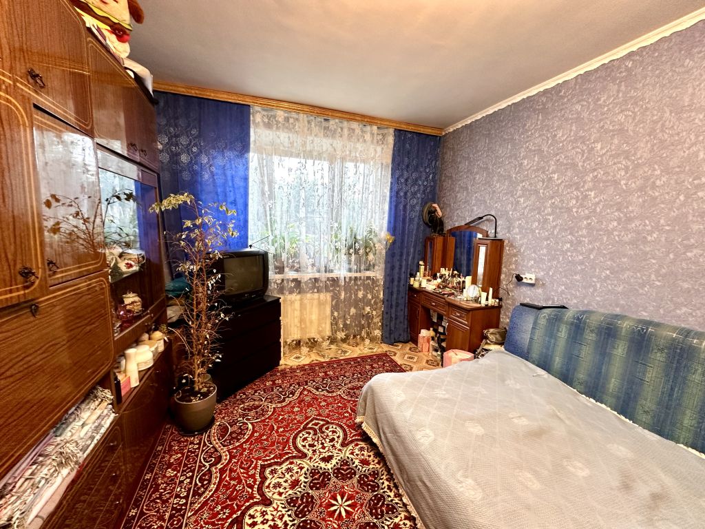 Продажа 3-комнатной квартиры, Нижний Новгород, Вятская ул,  1