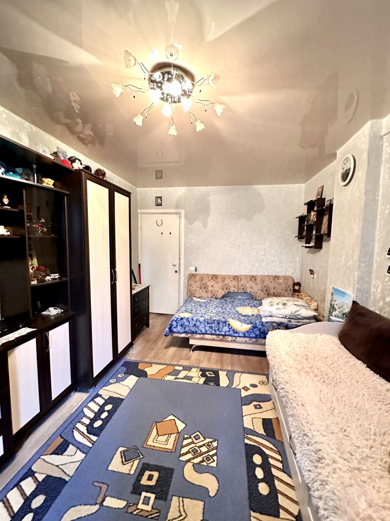 Продажа 3-комнатной квартиры, Нижний Новгород, Вятская ул,  1