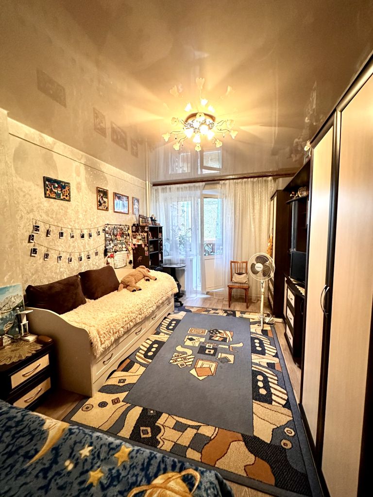 Продажа 3-комнатной квартиры, Нижний Новгород, Вятская ул,  1