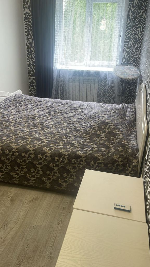 Продажа 2-комнатной квартиры, Каменка, Ворошилова,  4