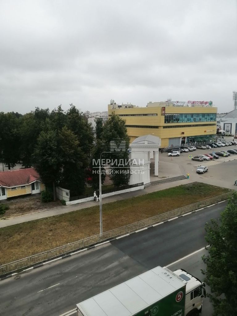 Продажа 3-комнатной квартиры, Дзержинск, Ленина пр-кт,  65