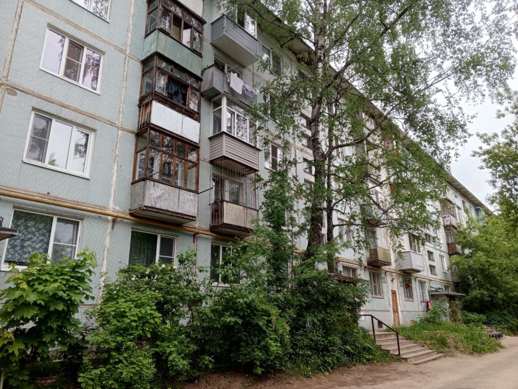 Продажа 2-комнатной квартиры, Кострома, Скворцова ул,  20а