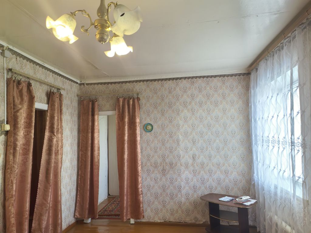 Продажа 3-комнатной квартиры, Родники, Центральная,  28