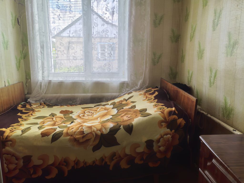 Продажа 3-комнатной квартиры, Родники, Центральная,  28