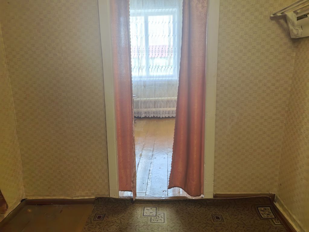 Продажа 3-комнатной квартиры, Родники, Центральная,  28