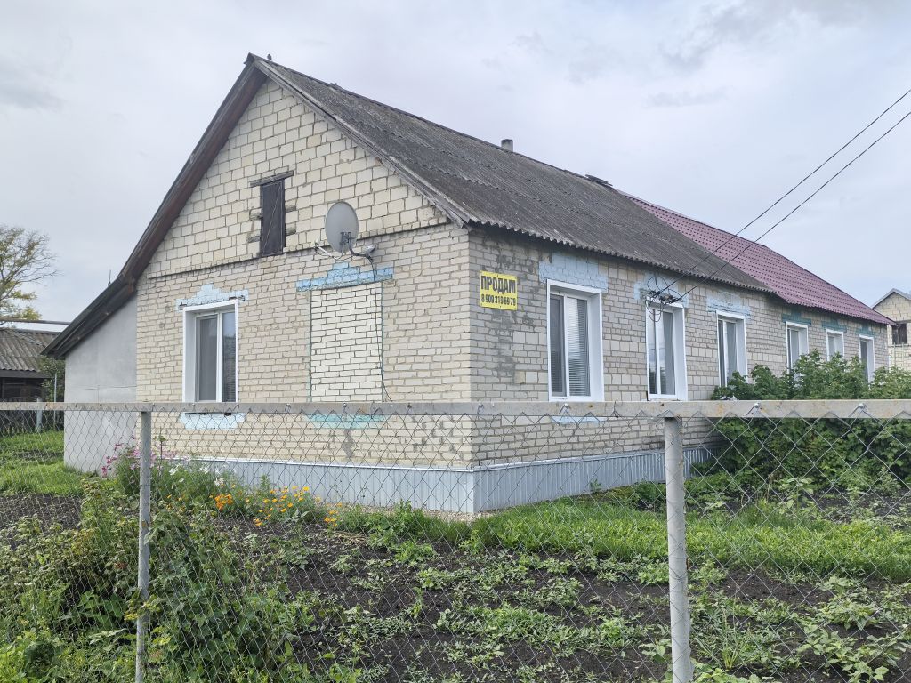 Продажа 3-комнатной квартиры, Родники, Центральная,  28
