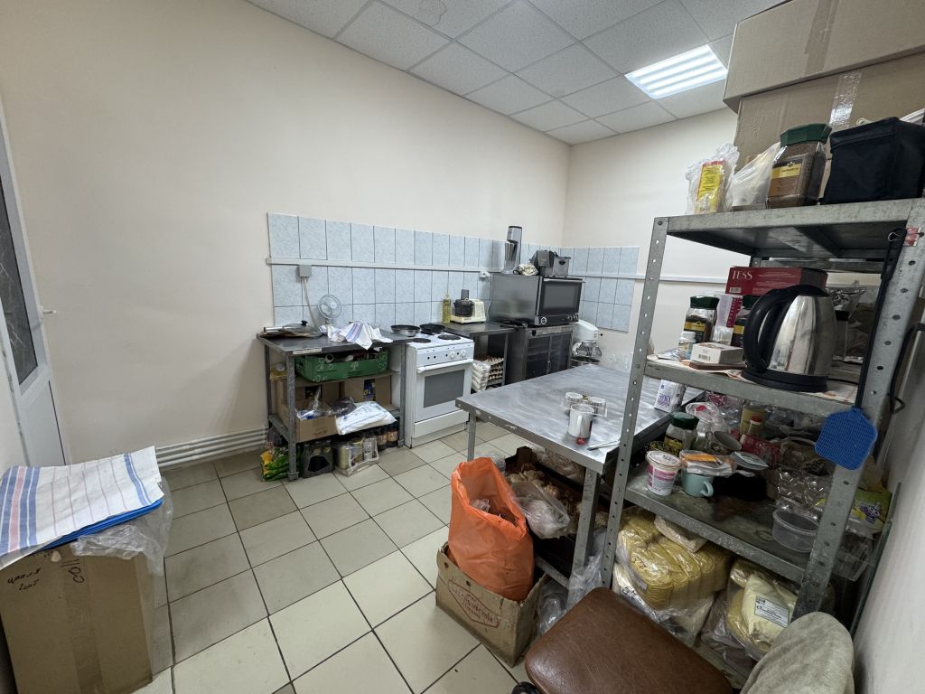 Продажа коммерческой недвижимости, 230м <sup>2</sup>, Васильевское, Совхозная