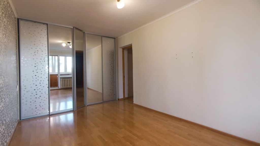 Продажа 2-комнатной квартиры, Смоленск, Оршанская ул,  13