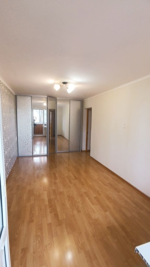 Продажа 2-комнатной квартиры, Смоленск, Оршанская ул,  13