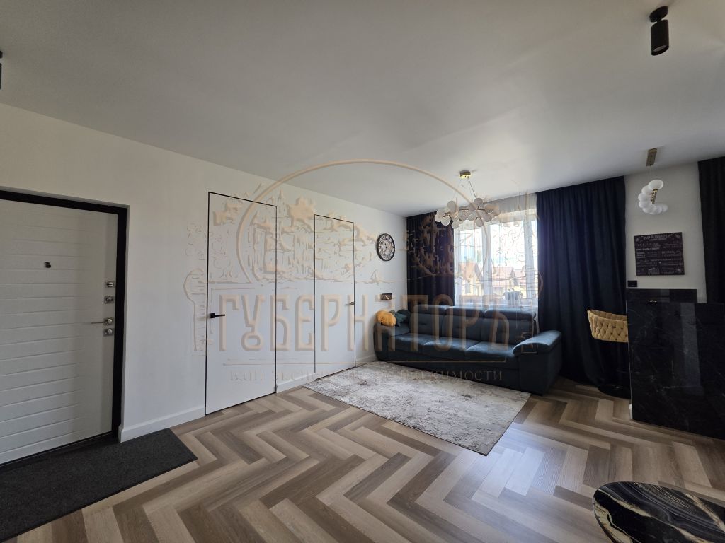 Продажа 3-комнатной квартиры, Брусилово, Сиреневая,  1