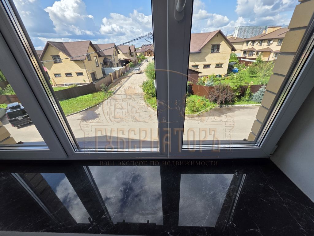 Продажа 3-комнатной квартиры, Брусилово, Сиреневая,  1