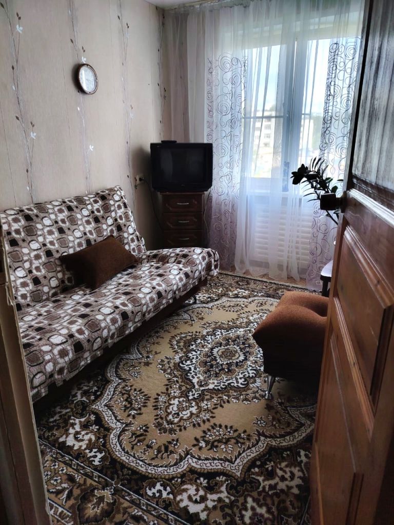 Продажа 2-комнатной квартиры, Кострома, Студенческий проезд,  19