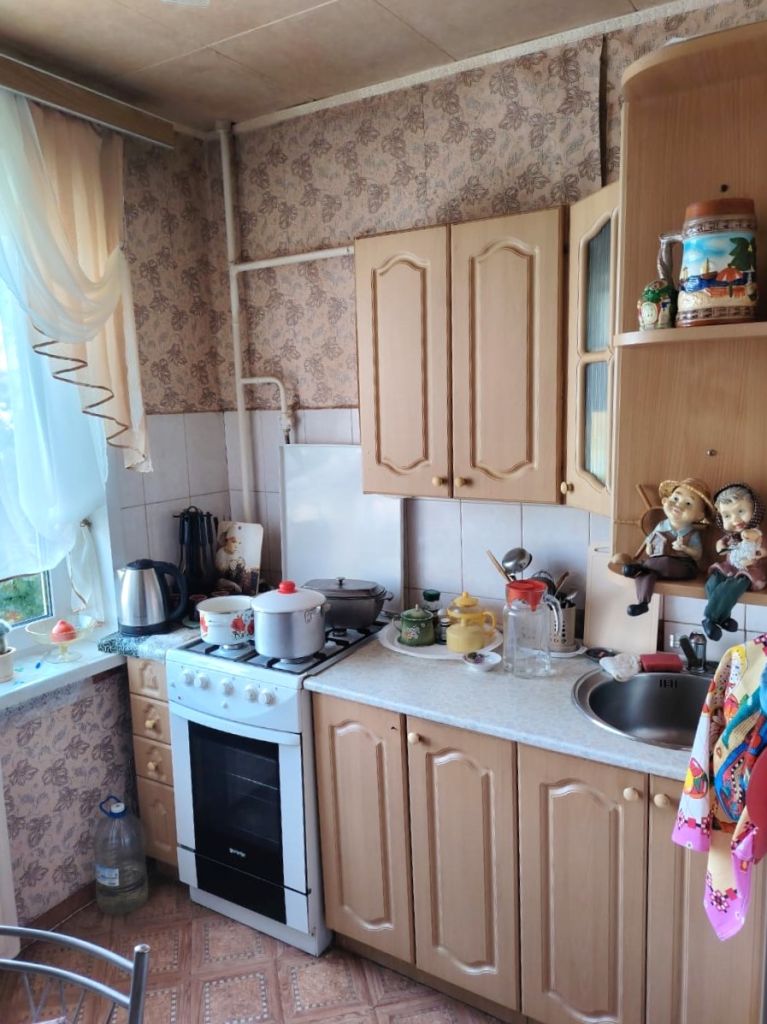 Продажа 2-комнатной квартиры, Кострома, Студенческий проезд,  19