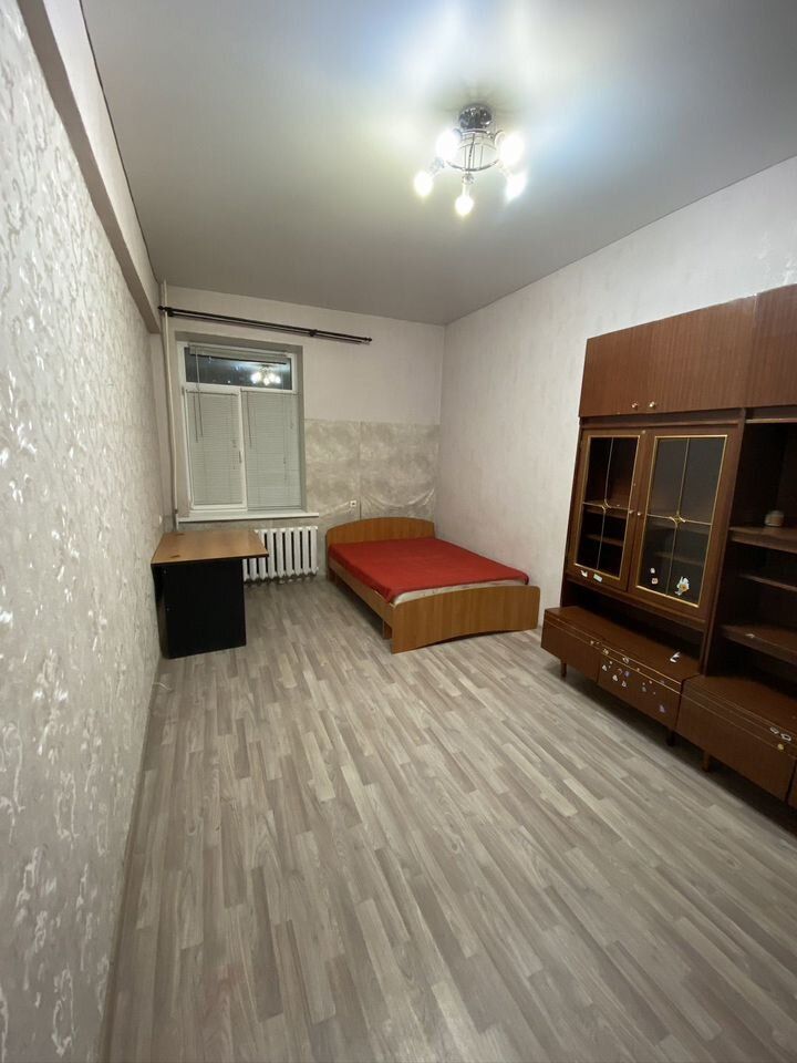 Продажа 2-комнатной квартиры, Саратов, Станционная ул,  9