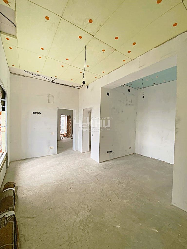 Продажа 5-комнатной квартиры, Нижний Новгород, Композитора Касьянова ул,  1