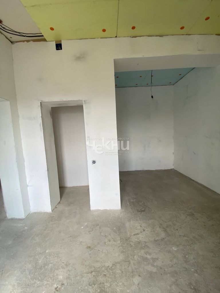 Продажа 5-комнатной квартиры, Нижний Новгород, Композитора Касьянова ул,  1