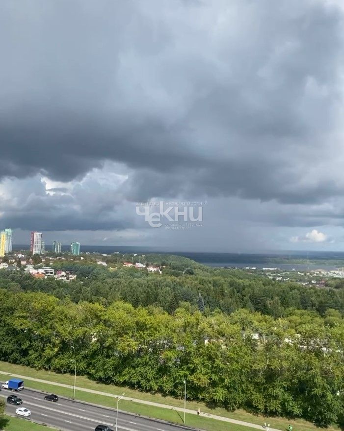 Продажа 5-комнатной квартиры, Нижний Новгород, Композитора Касьянова ул,  1