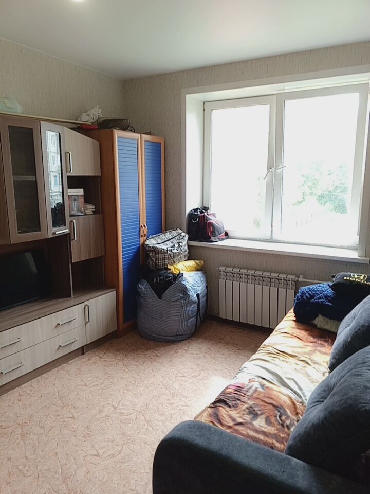 Продажа 1-комнатной квартиры, Новомосковск, Школьная ул.,  18А