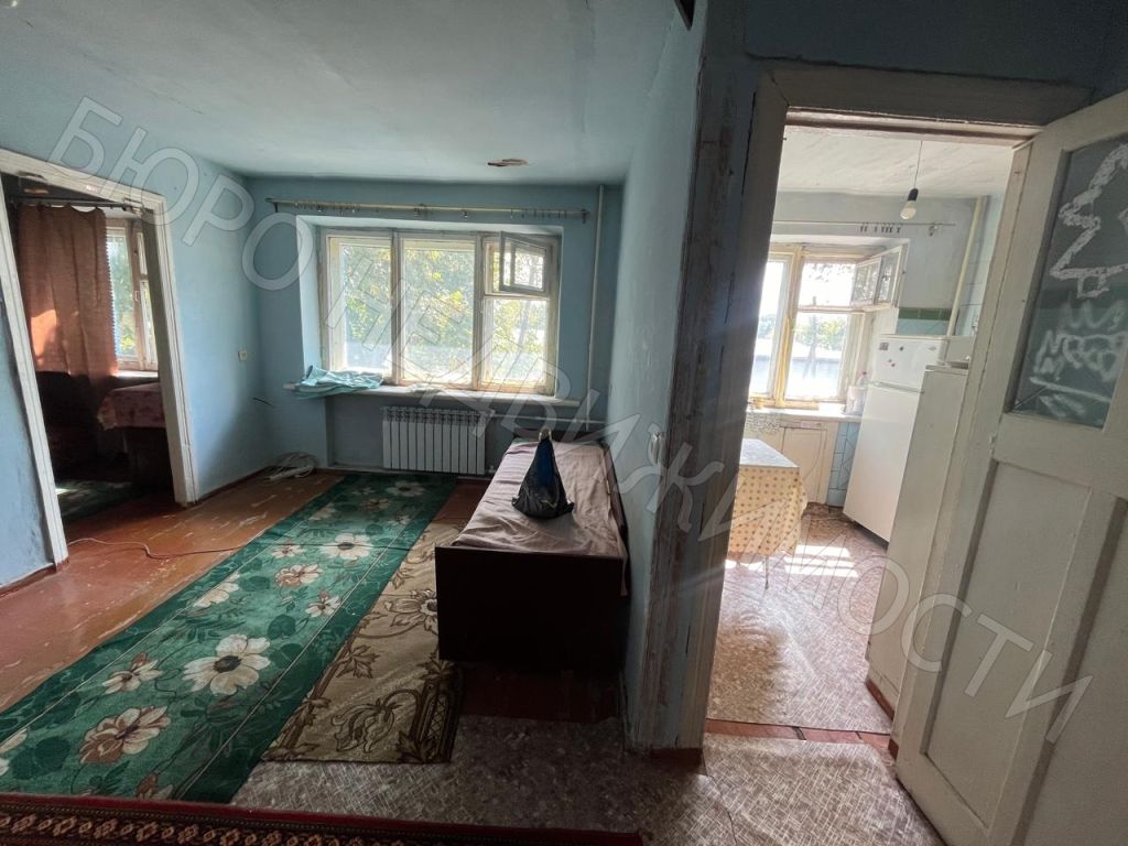 Продажа 3-комнатной квартиры, Балашов, Привокзальная ул,  11