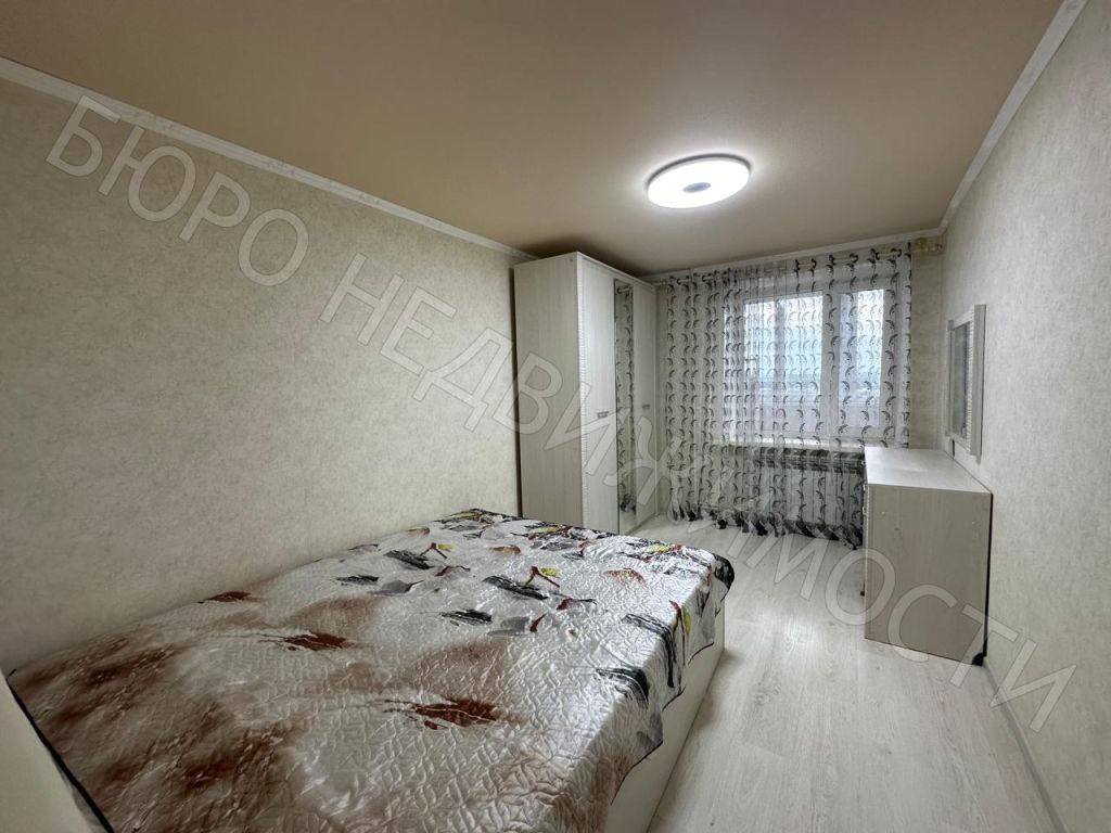 Продажа 2-комнатной квартиры, Балашов, Ленина ул,  38