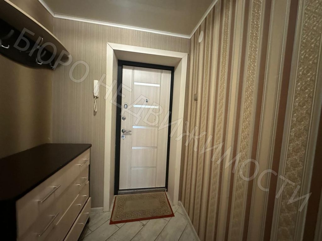 Продажа 2-комнатной квартиры, Балашов, Ленина ул,  38