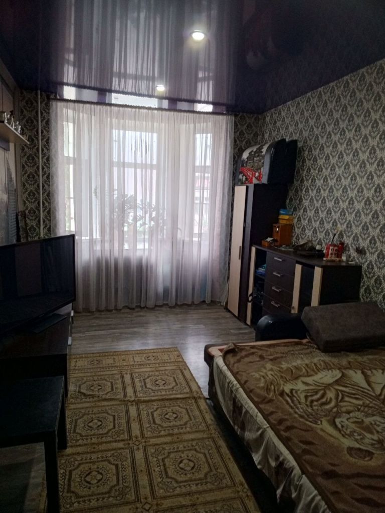 Продажа 3-комнатной квартиры, Нижний Новгород, Героя Советского Союза Поющева ул,  15